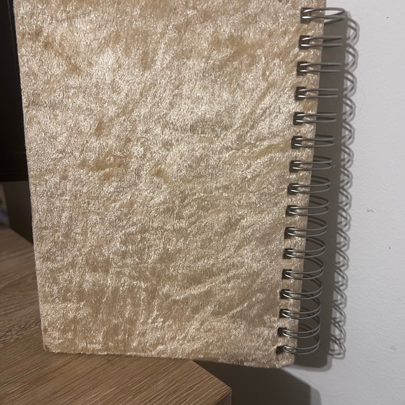 Vintage Disney Winnie-the-Pooh Journal Notebook - Picture 3 of 7